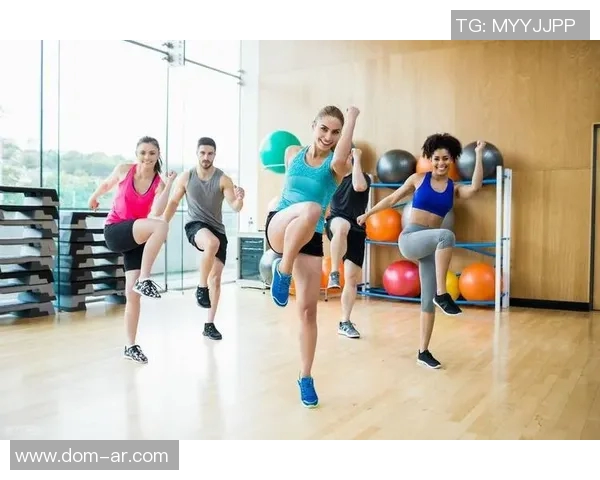 以提升体能为核心探索健康生活方式的有效途径与实践方法