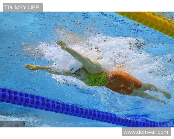 男子游泳明星突破极限再创佳绩 成为国际赛场焦点与全民英雄